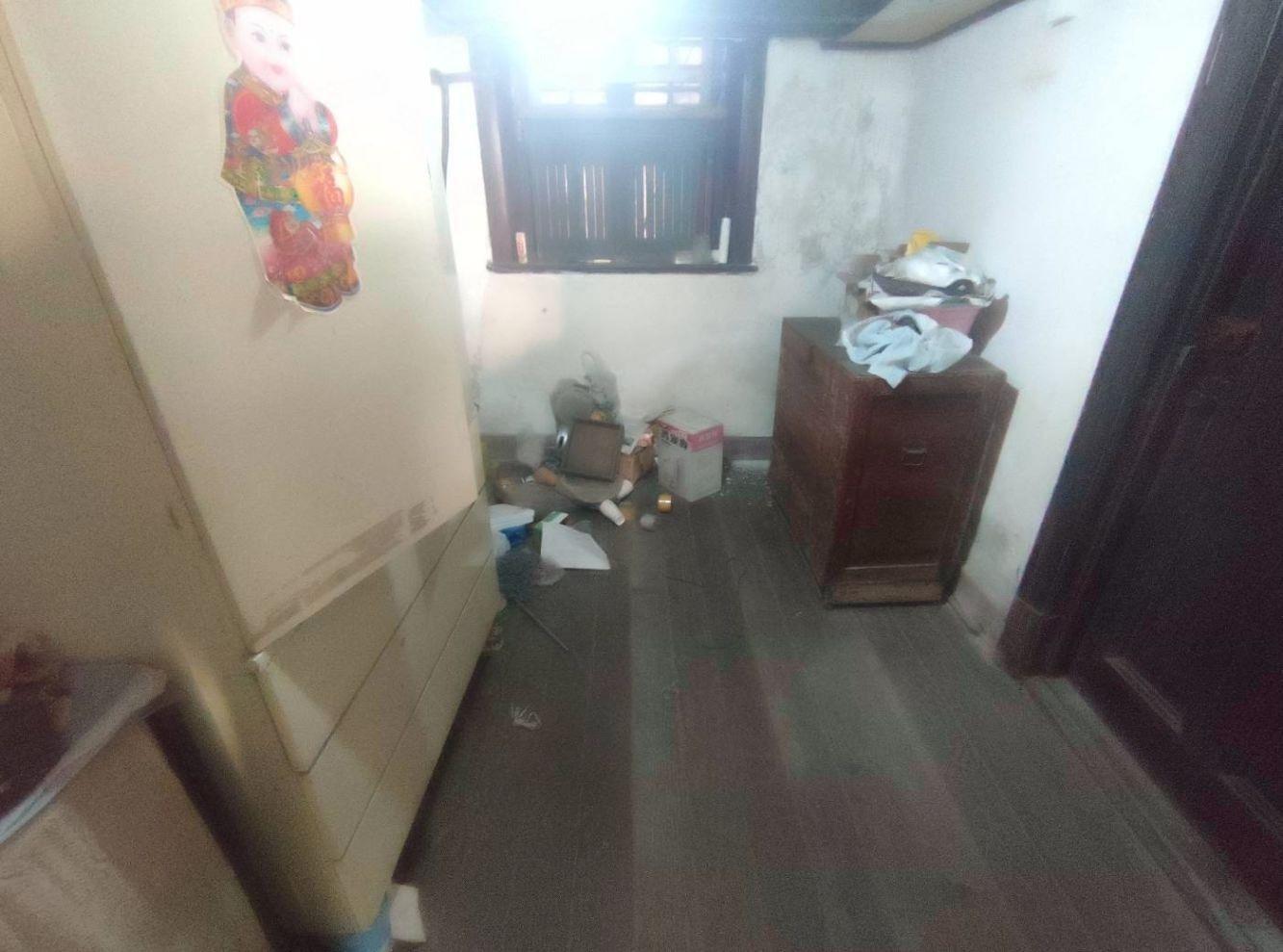 上海模范村二手房房源图片