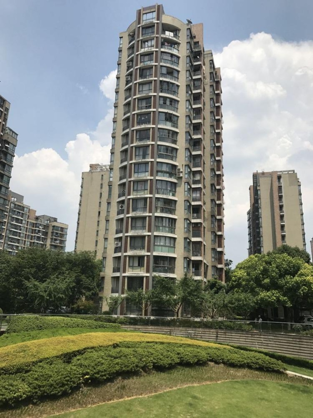 上海万里雅筑二手房房源图片
