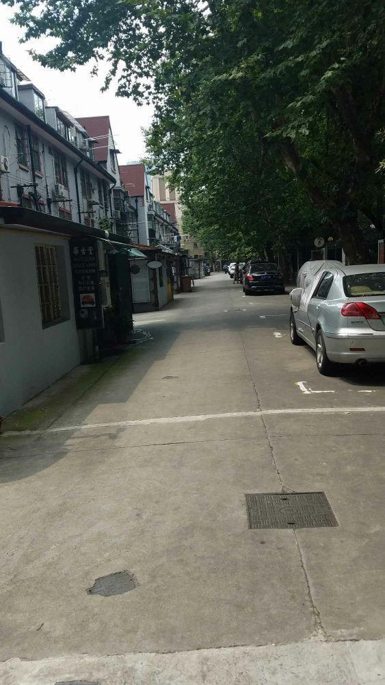 上海陕西南路187弄老公寓二手房房源图片