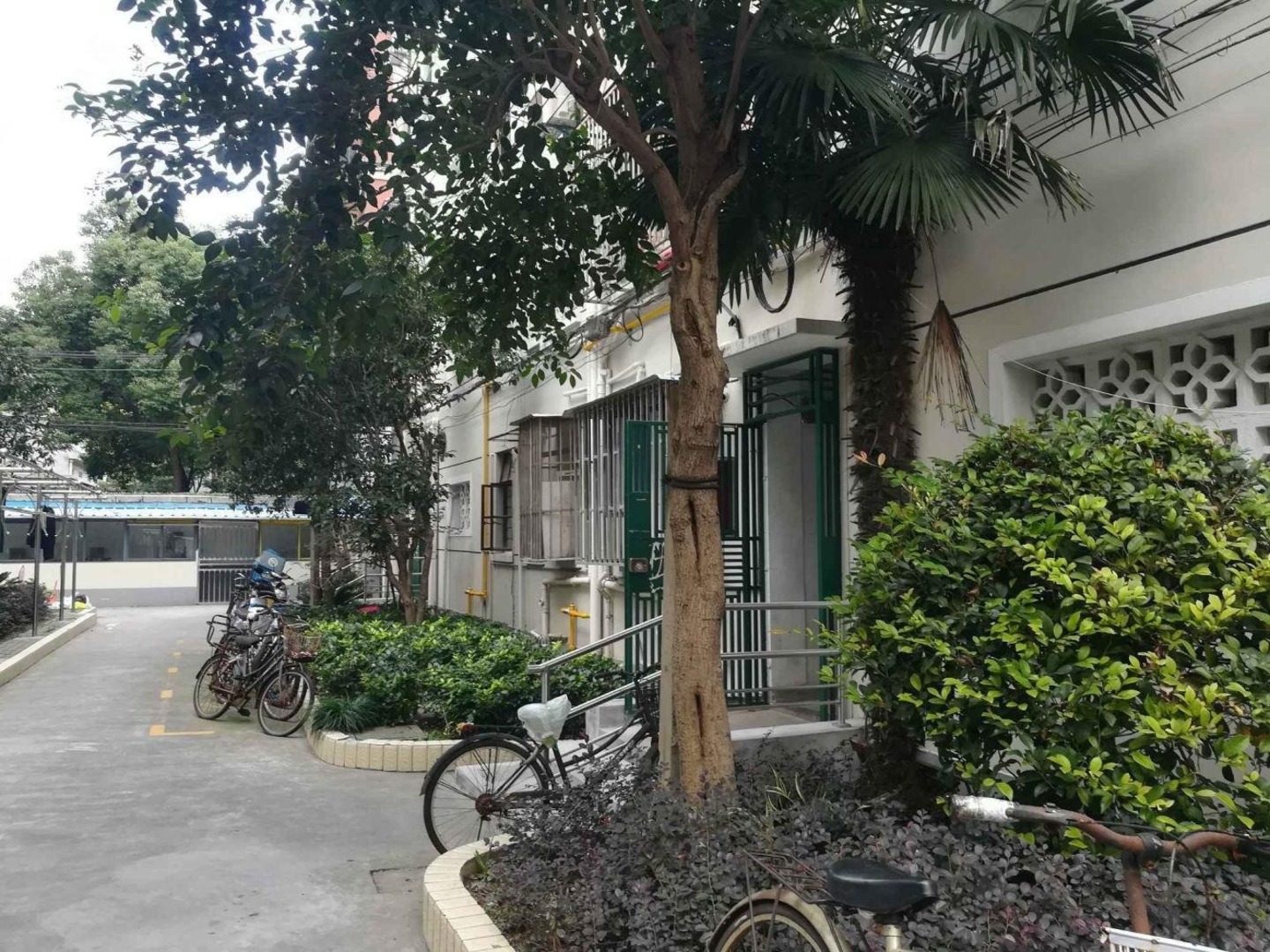 上海瞿溪路904弄小区二手房房源图片