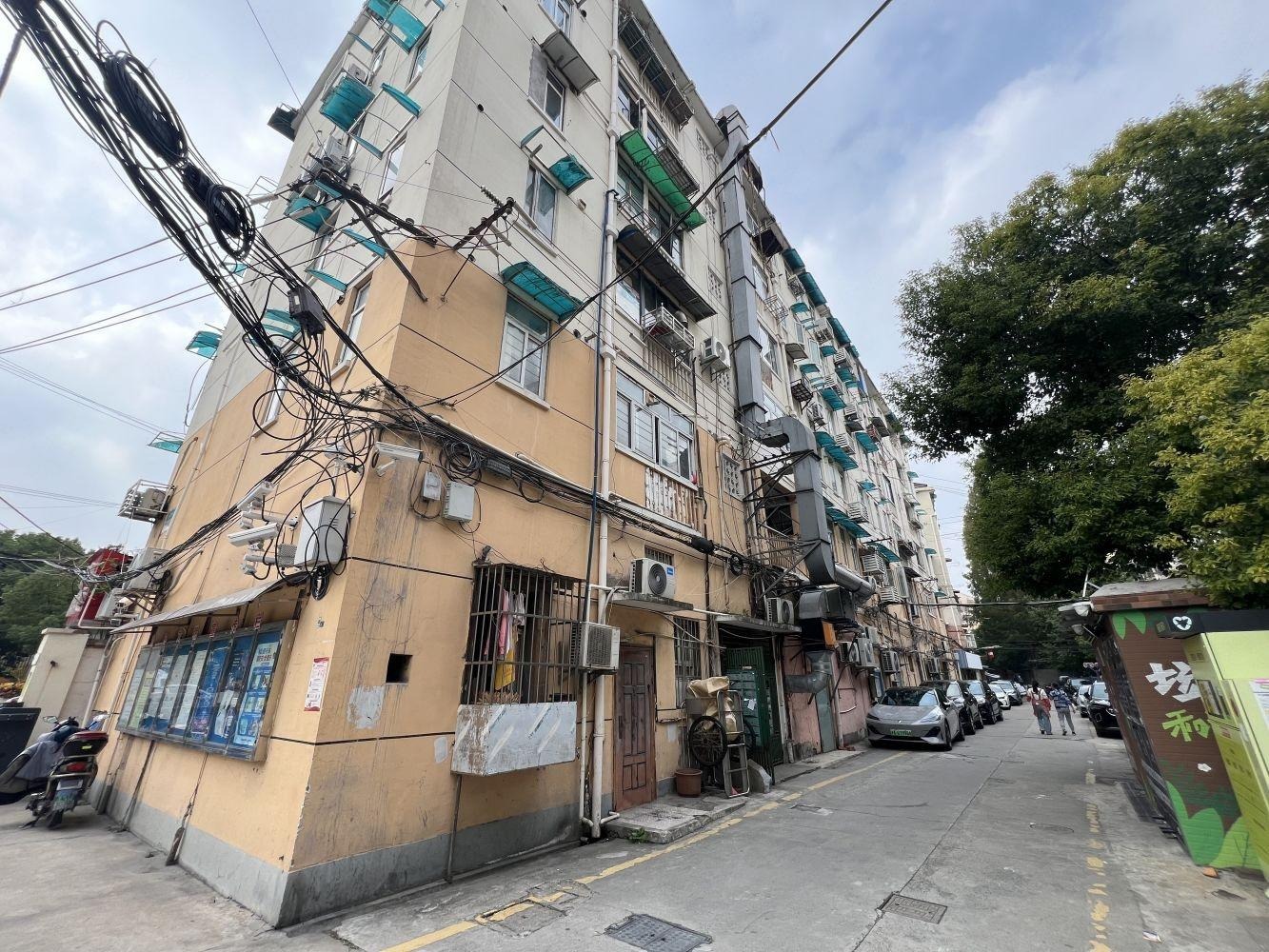 上海大连西路4弄小区二手房房源图片