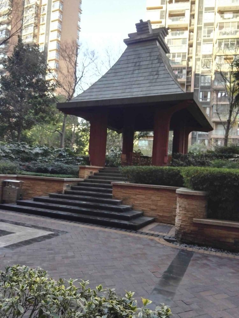 上海上海滩花园二手房房源图片
