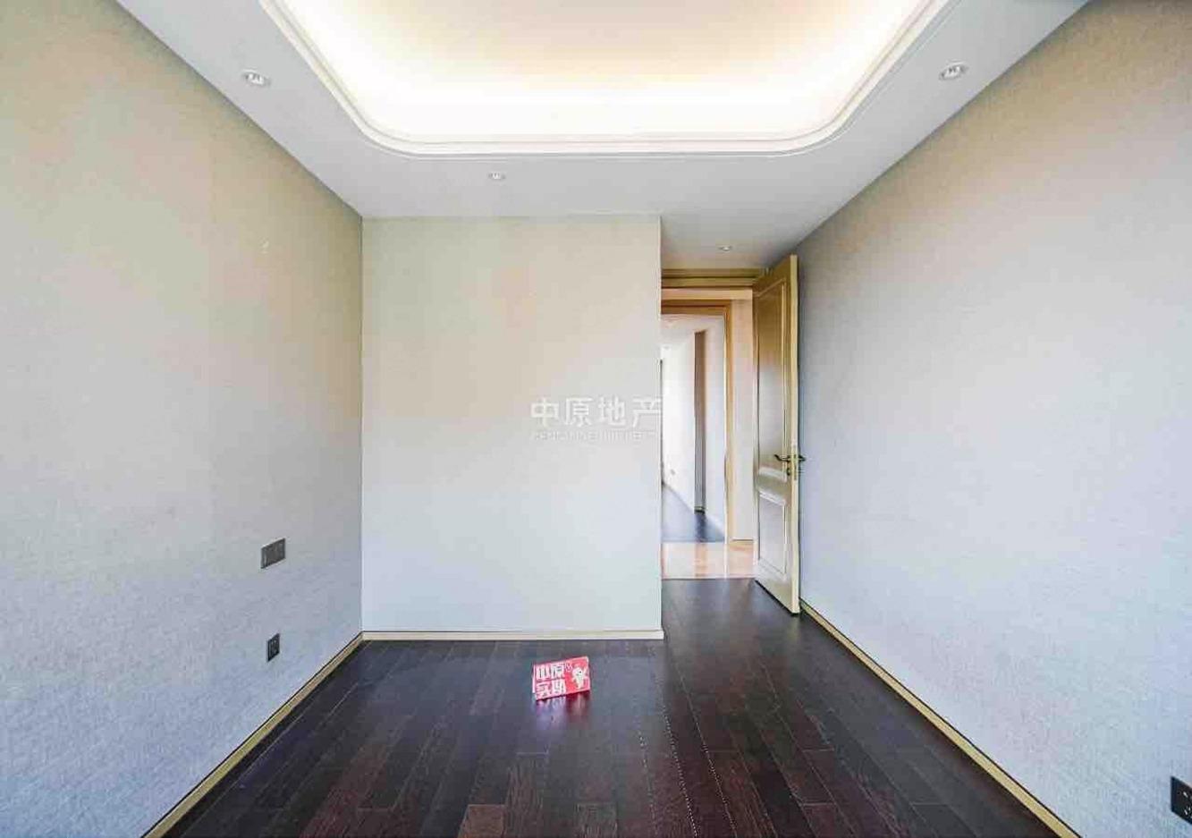 上海大宁金茂府(二期)二手房房源图片