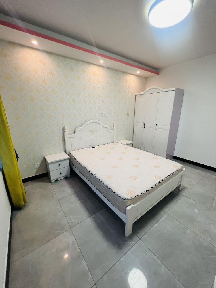 上海齐爱佳苑二手房房源图片