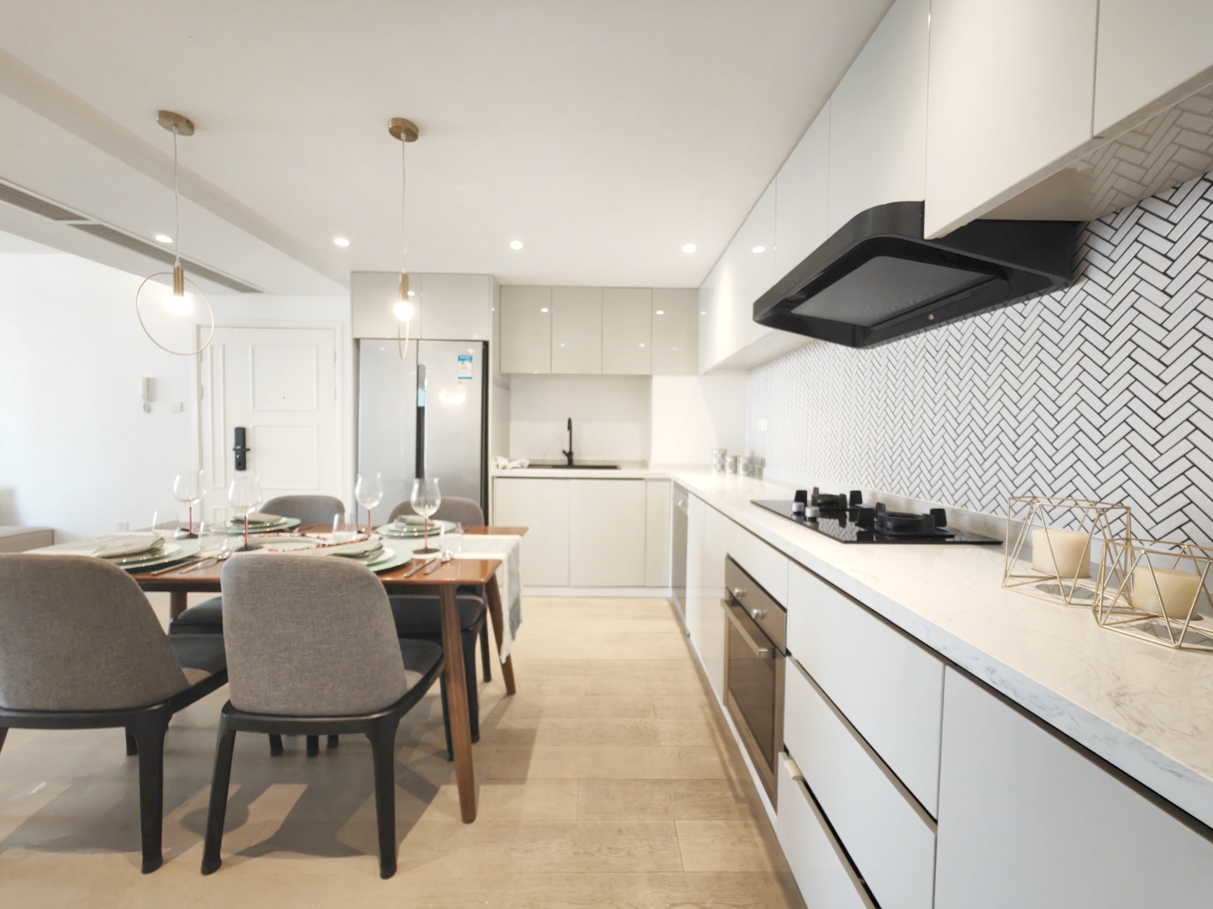 上海东方剑桥御庭苑二手房房源图片