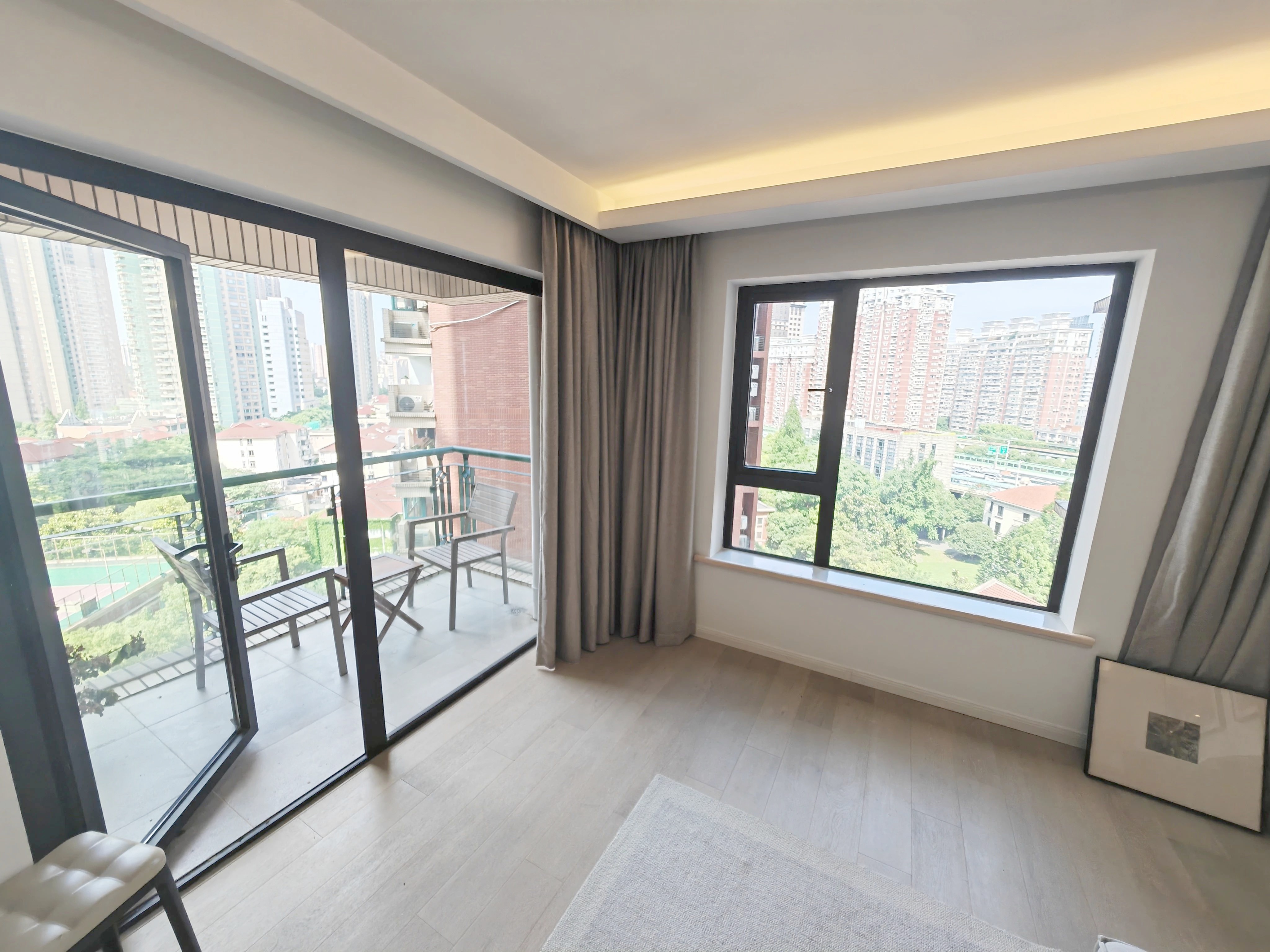 上海东方剑桥御庭苑二手房房源图片