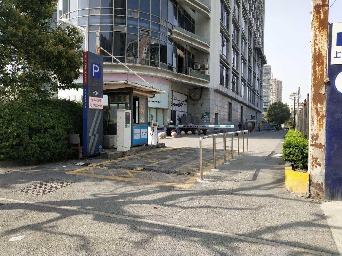 上海新体育广场二手房房源图片