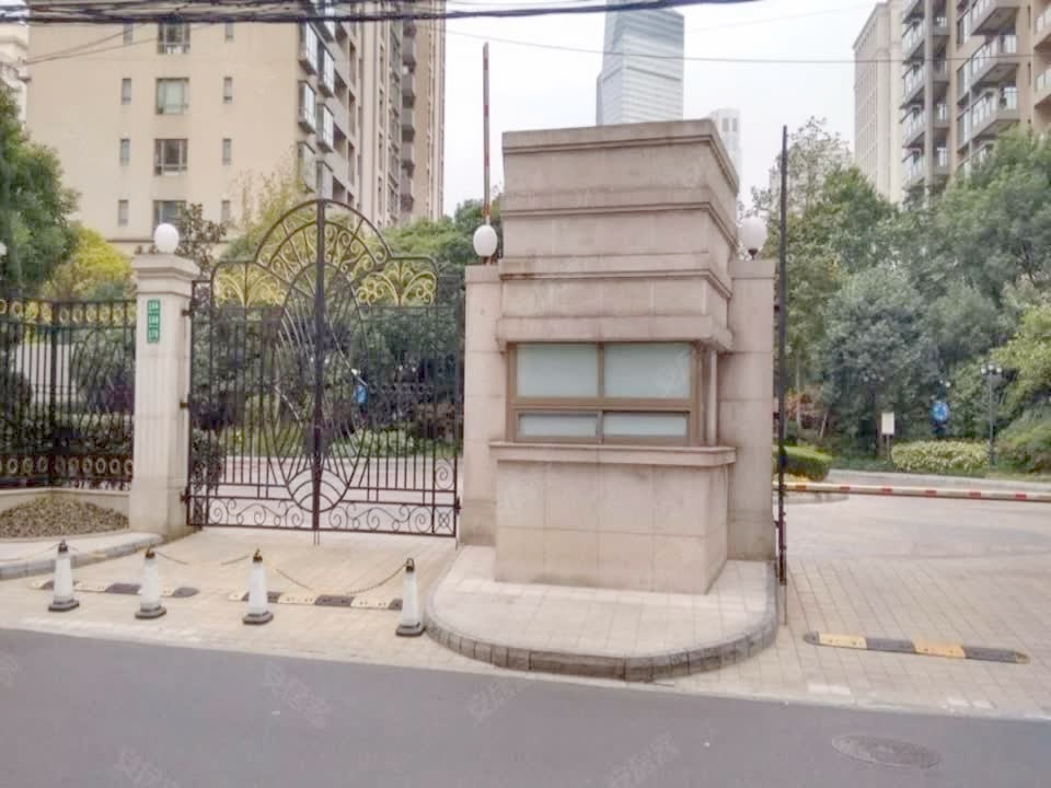 上海嘉里华庭二手房房源图片