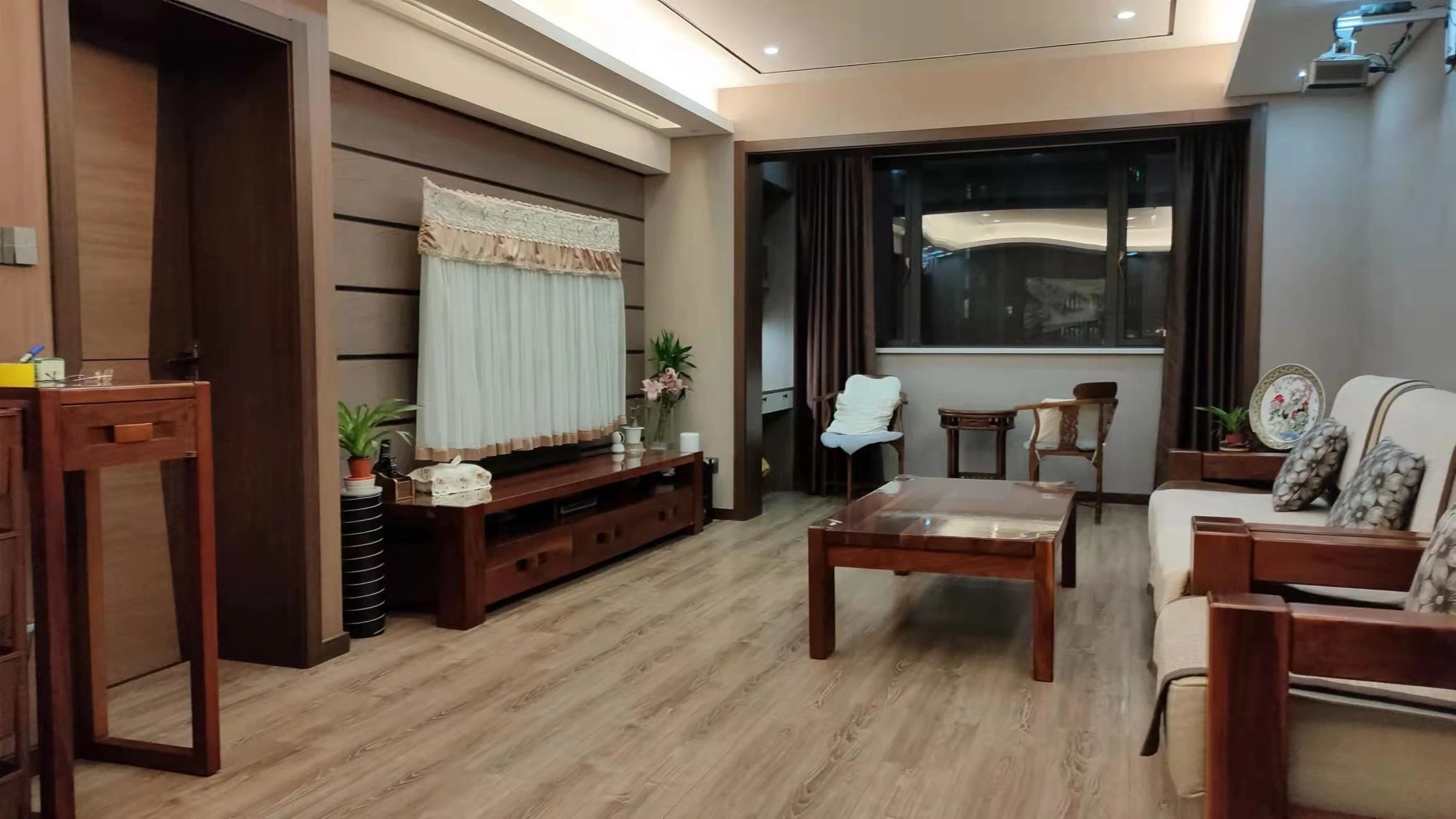 上海金瓯万国二手房房源图片