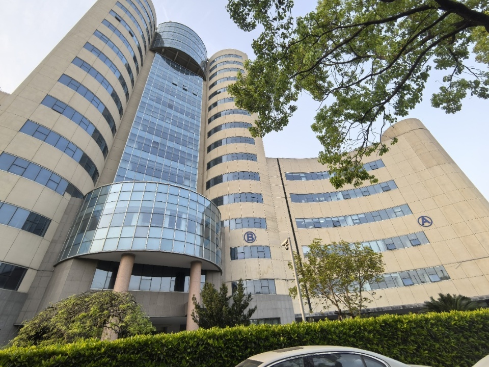 上海宝钢浦东国贸大厦二手房房源图片