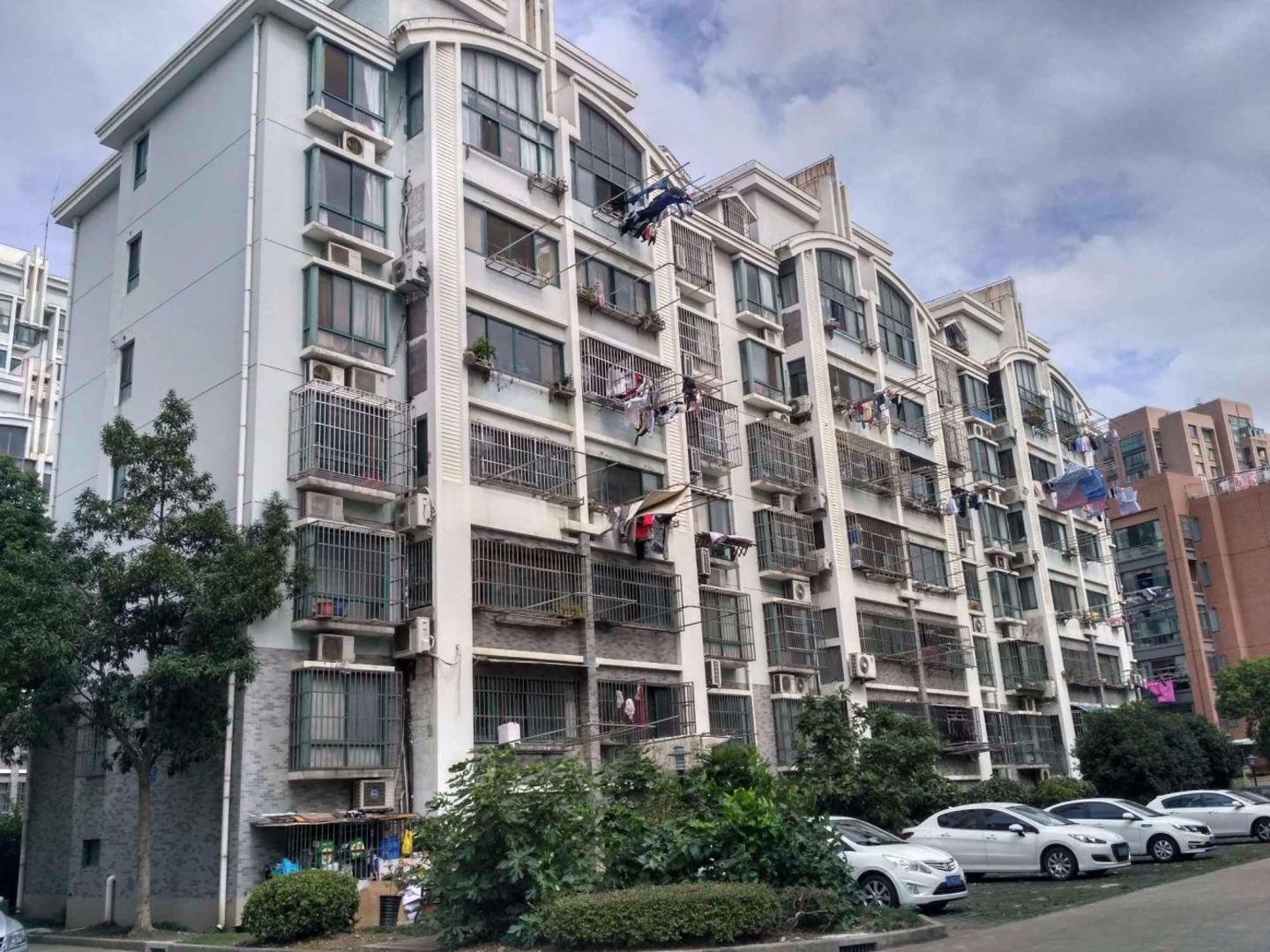 上海荣都公寓(东侧)二手房房源图片