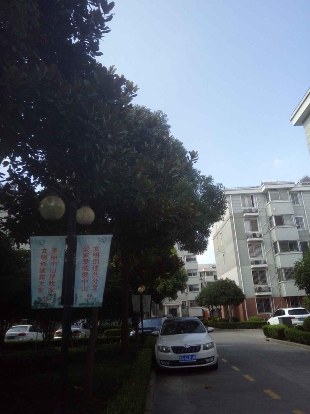 上海东外街36弄小区二手房房源图片