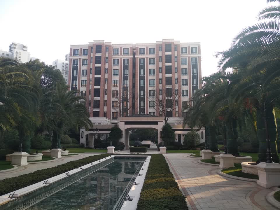 上海宝华紫薇花园二手房房源图片