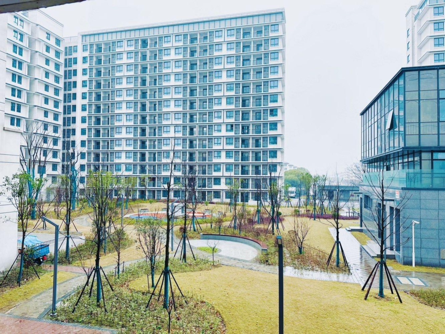 上海书林路600弄1-12号楼二手房房源图片
