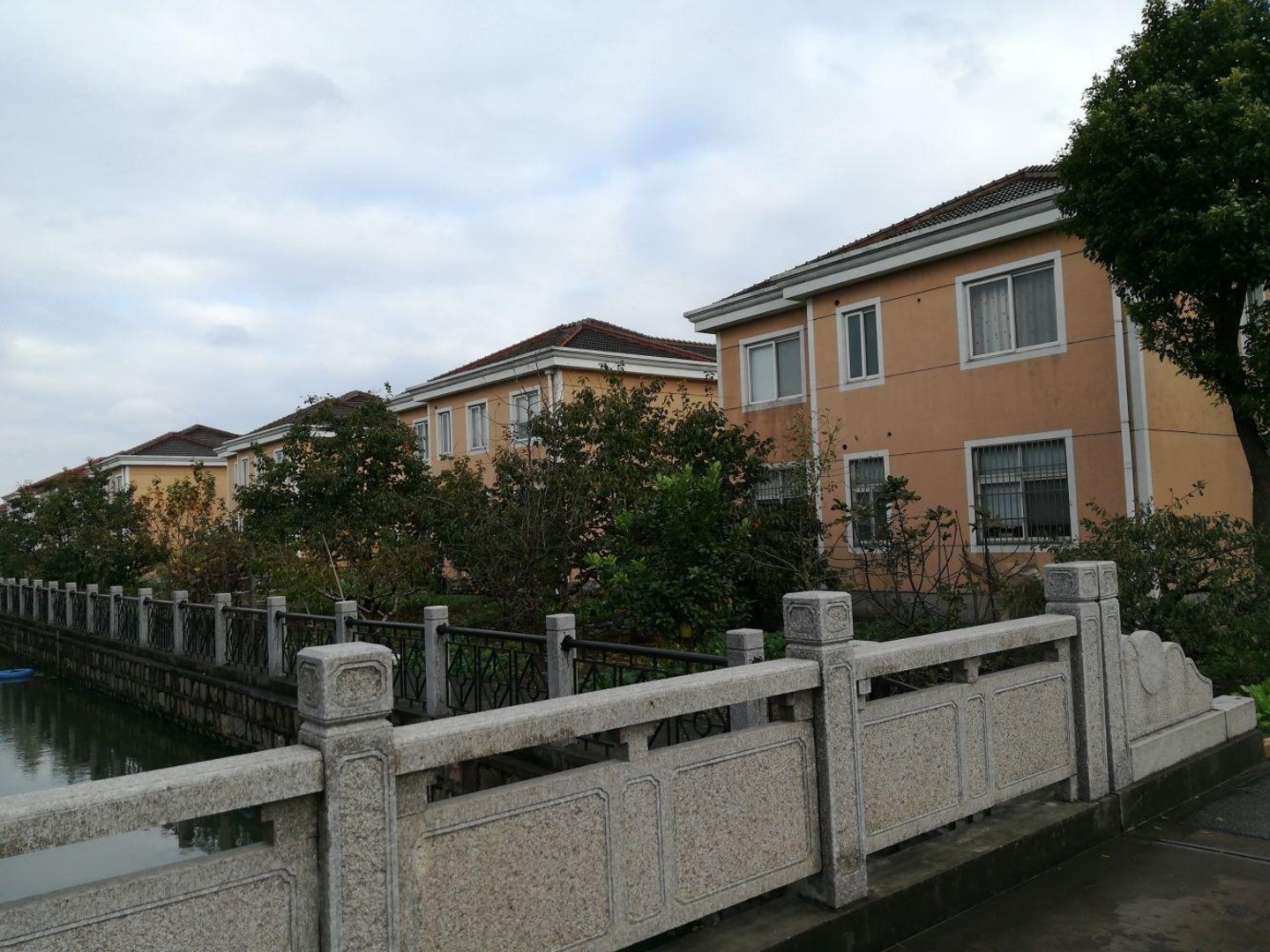 上海金葫芦新村一区二手房房源图片