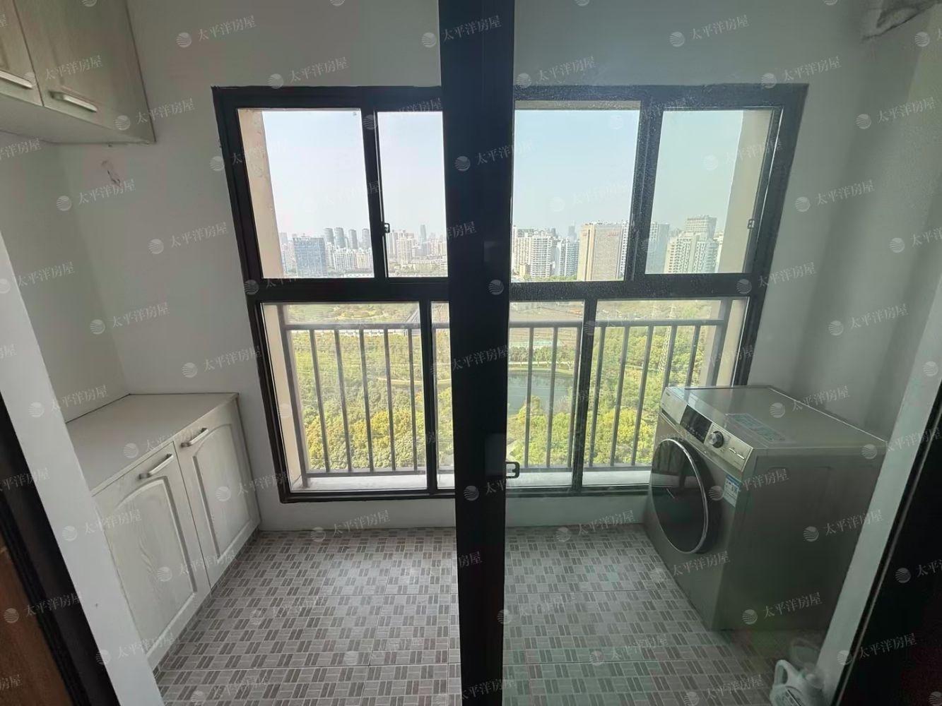 上海徐汇世家花园二手房房源图片