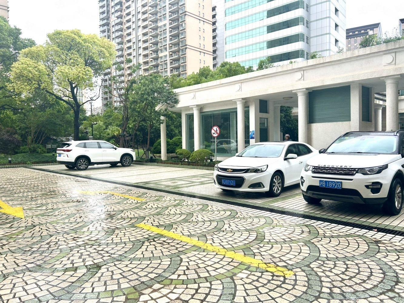 上海嘉里华庭二手房房源图片