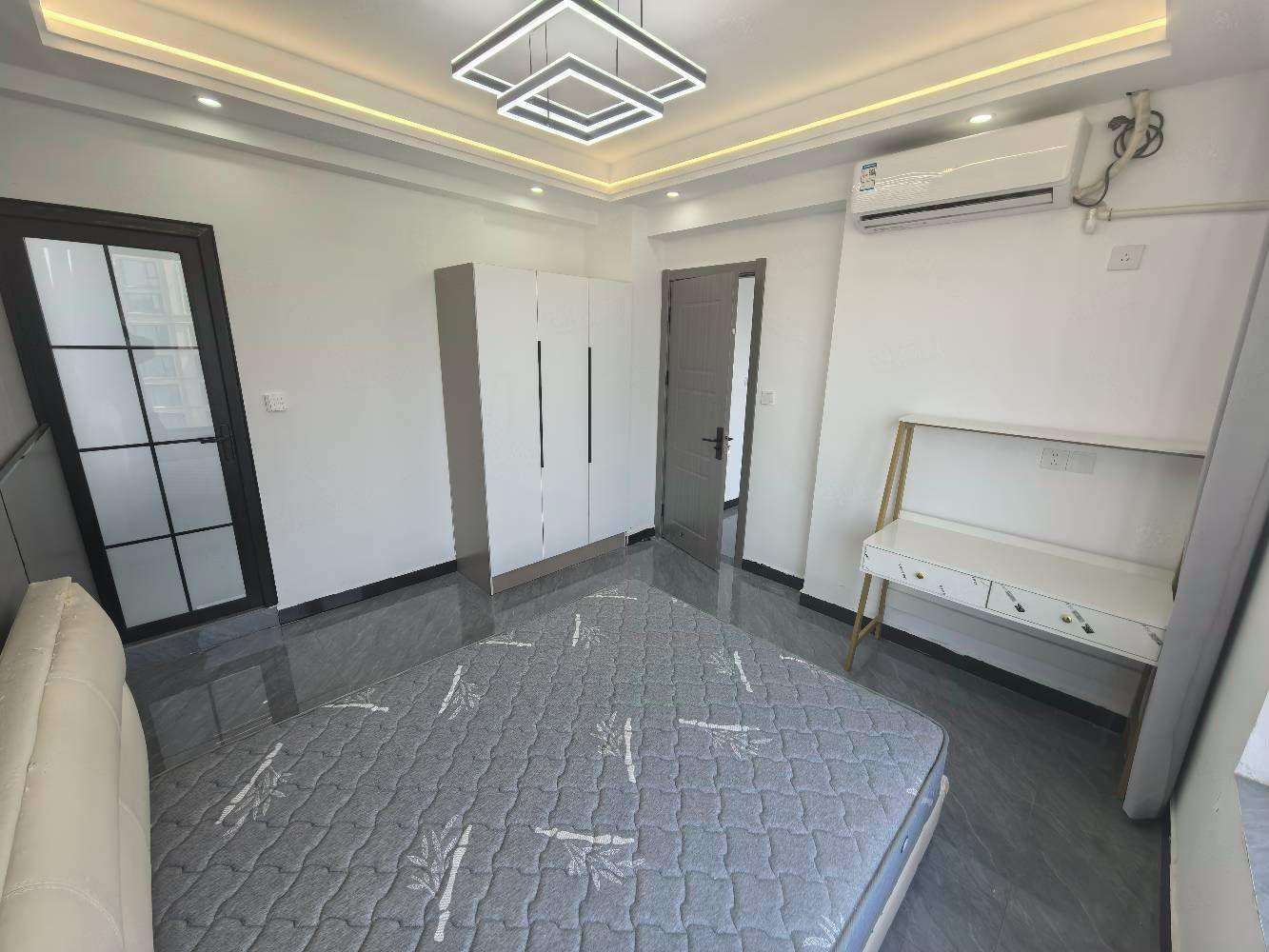 上海万科钱塘东方二手房房源图片