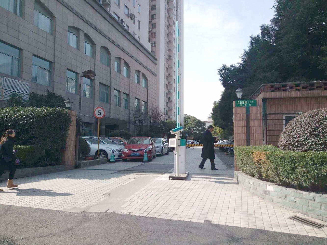 上海年平花苑二手房房源图片