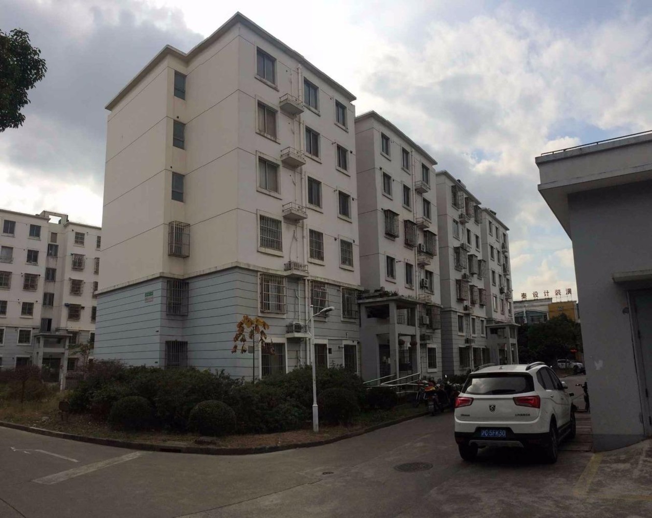 上海龚路新城二手房房源图片