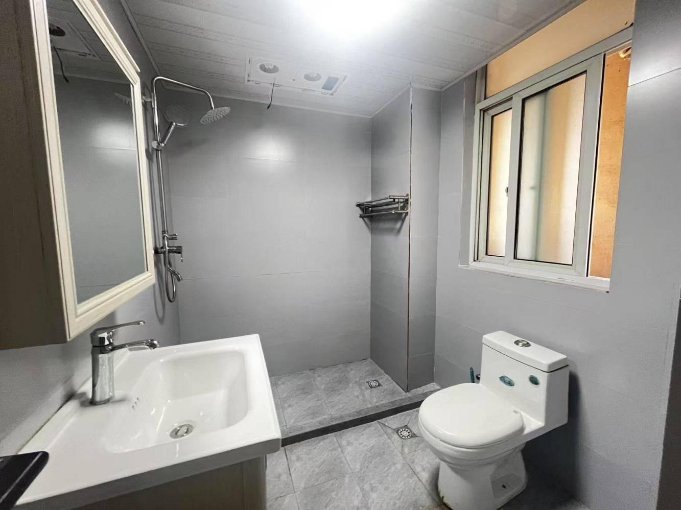 上海佳伟景苑二手房房源图片