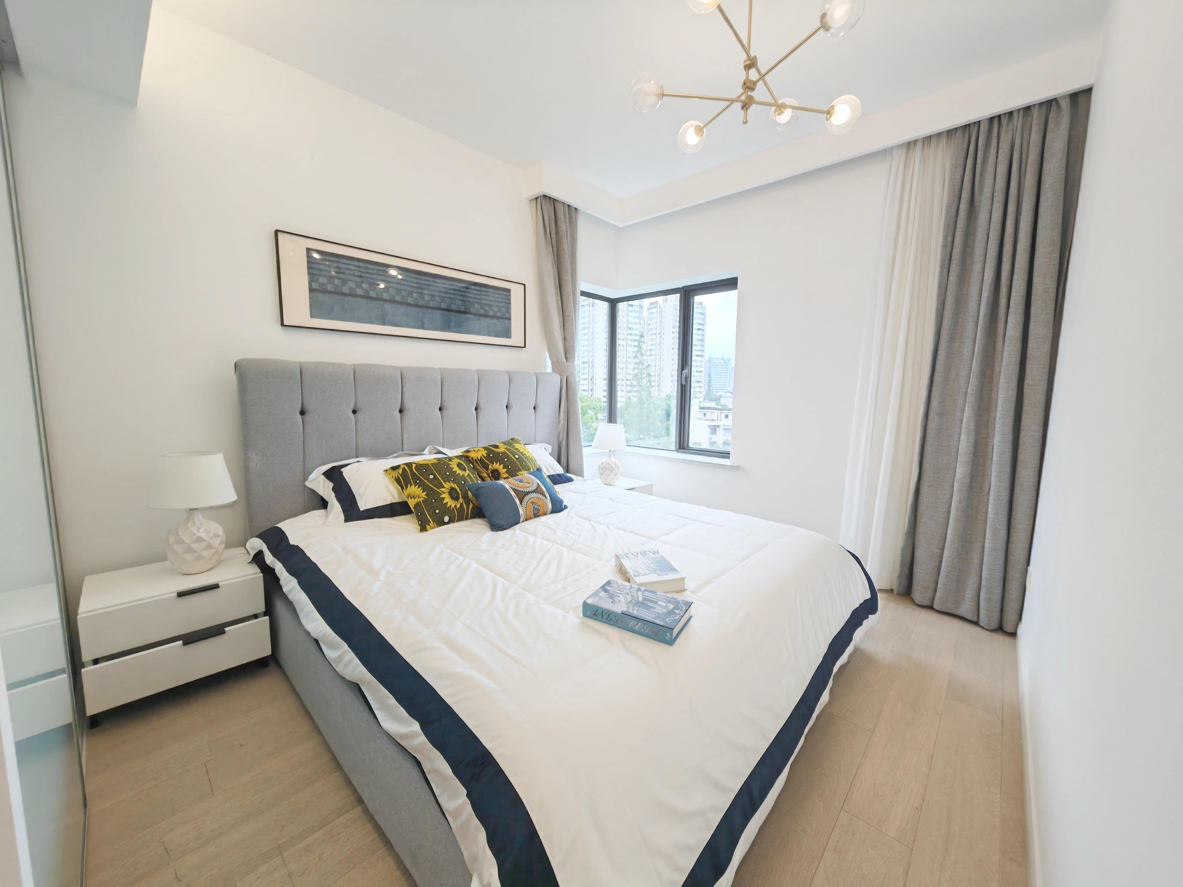 上海鸿艺豪苑二手房房源图片