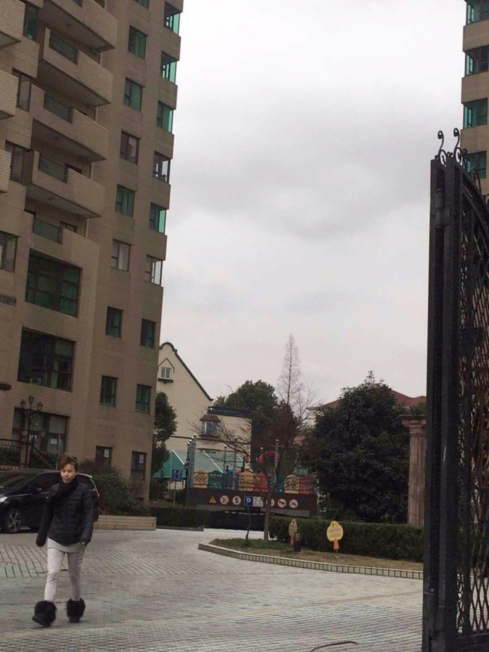 上海鸿艺豪苑二手房房源图片