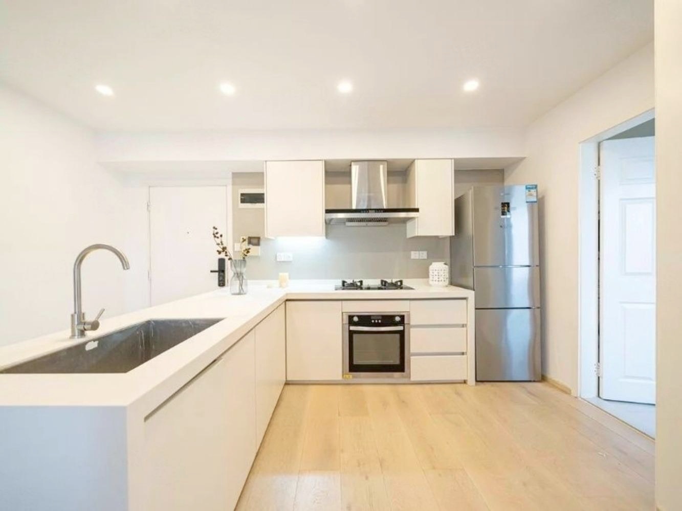 上海鸿艺豪苑二手房房源图片