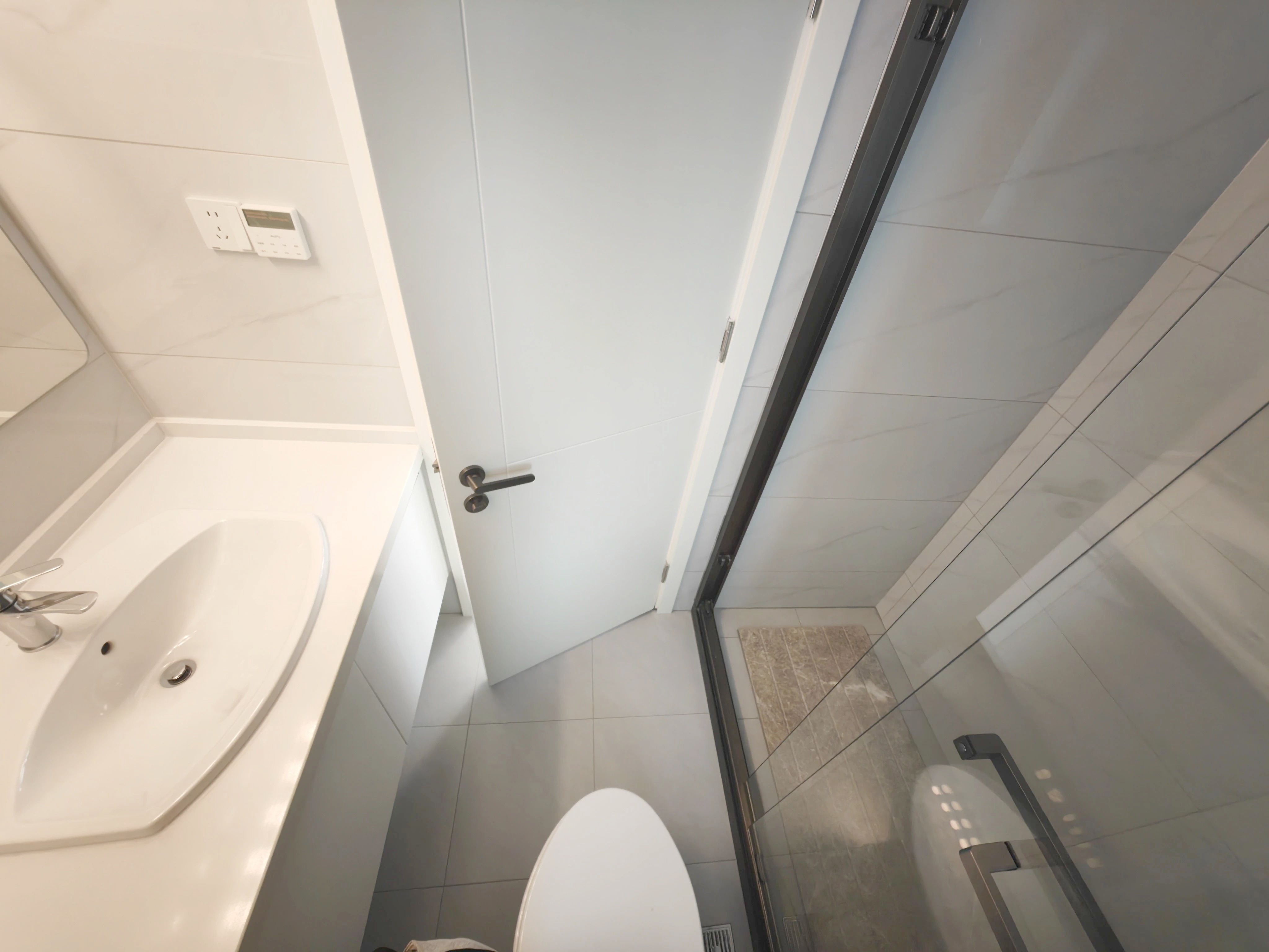 上海鸿艺豪苑二手房房源图片