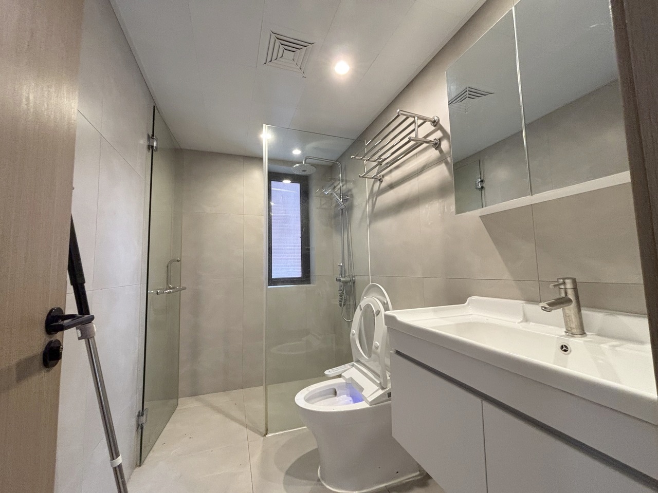 上海东方剑桥御庭苑二手房房源图片