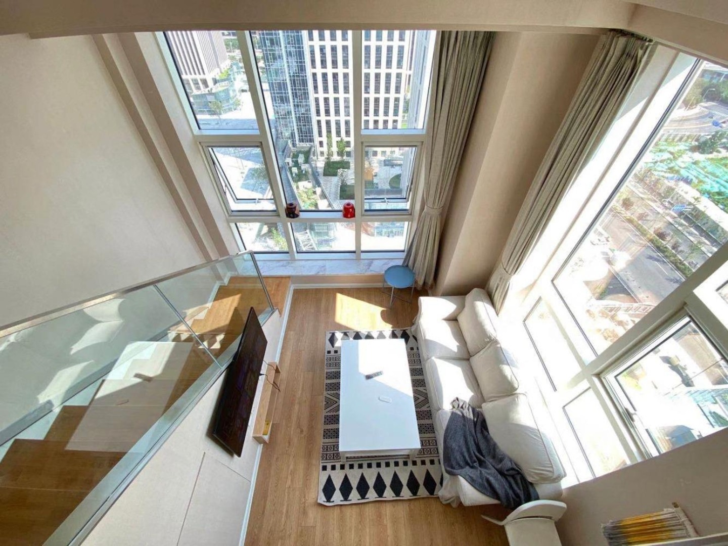 上海霍山路85号小区二手房房源图片