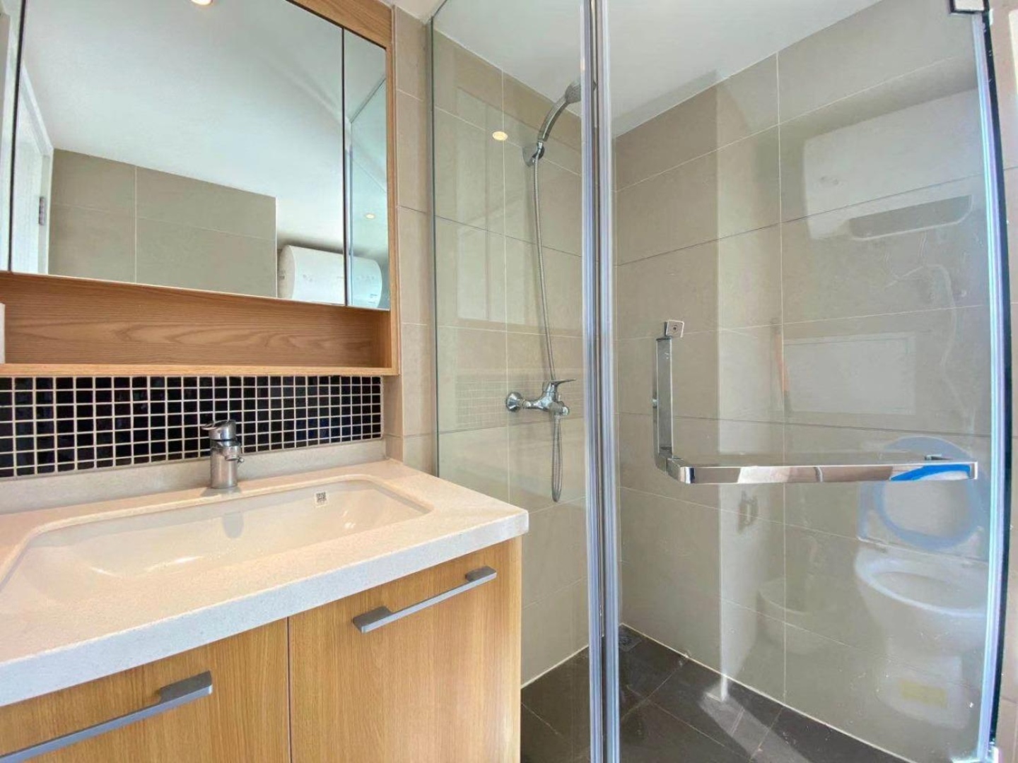 上海霍山路85号小区二手房房源图片