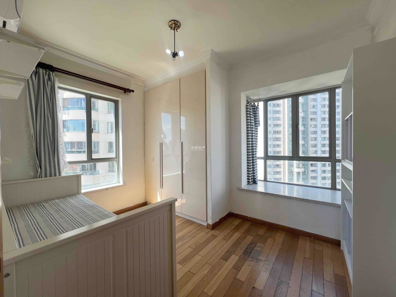 上海静安枫景苑二手房房源图片