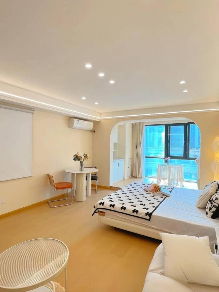 上海纪蕴路122号楼二手房房源图片