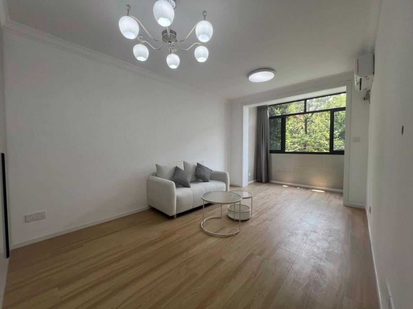 上海宜山路701弄小区二手房房源图片