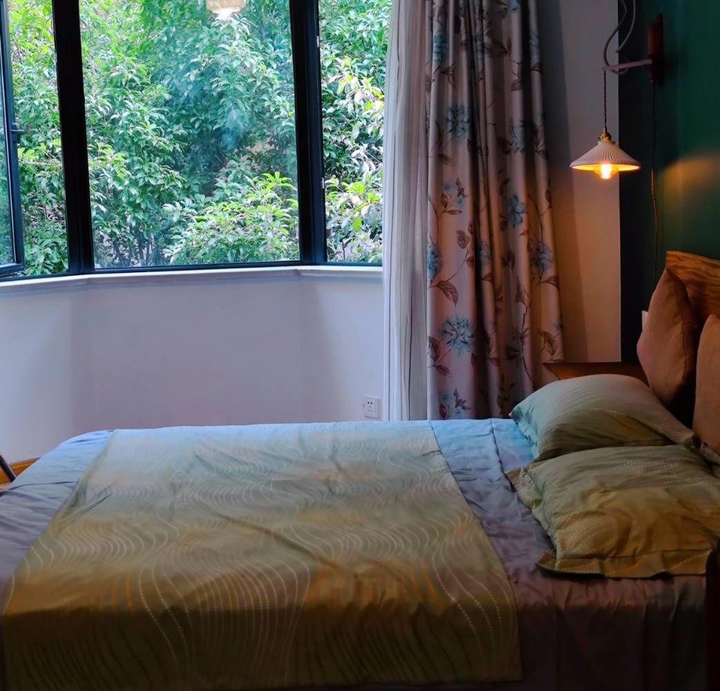 上海复兴中路1321弄小区二手房房源图片