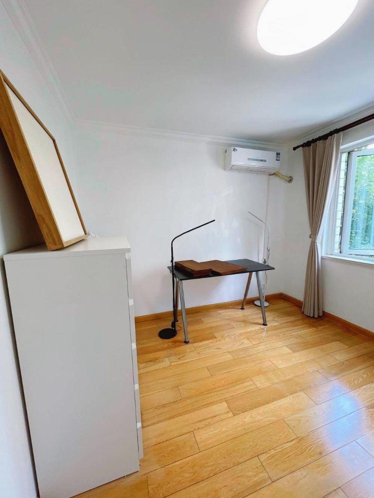 上海复兴中路1321弄小区二手房房源图片