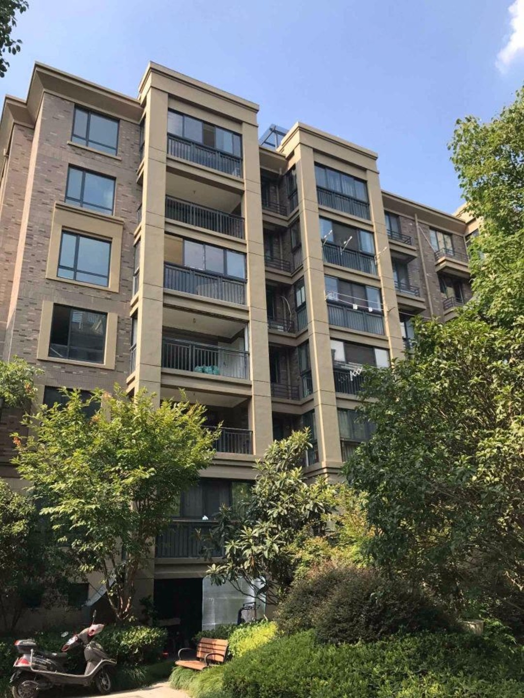 上海华瑞大厦二手房房源图片