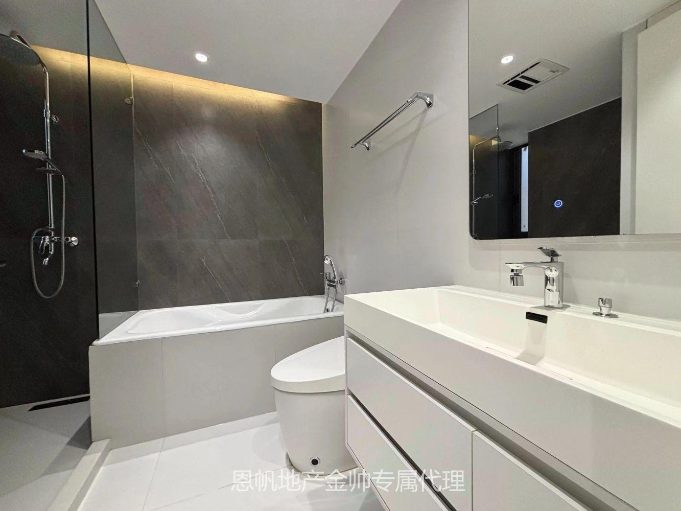 上海徐汇世家花园二手房房源图片