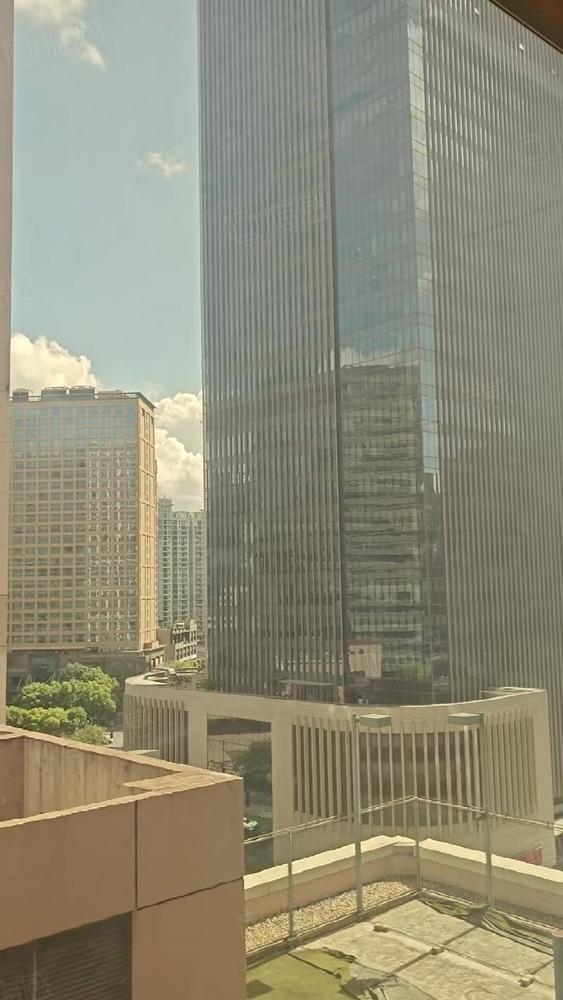 上海嘉里不夜城第一座二手房房源图片