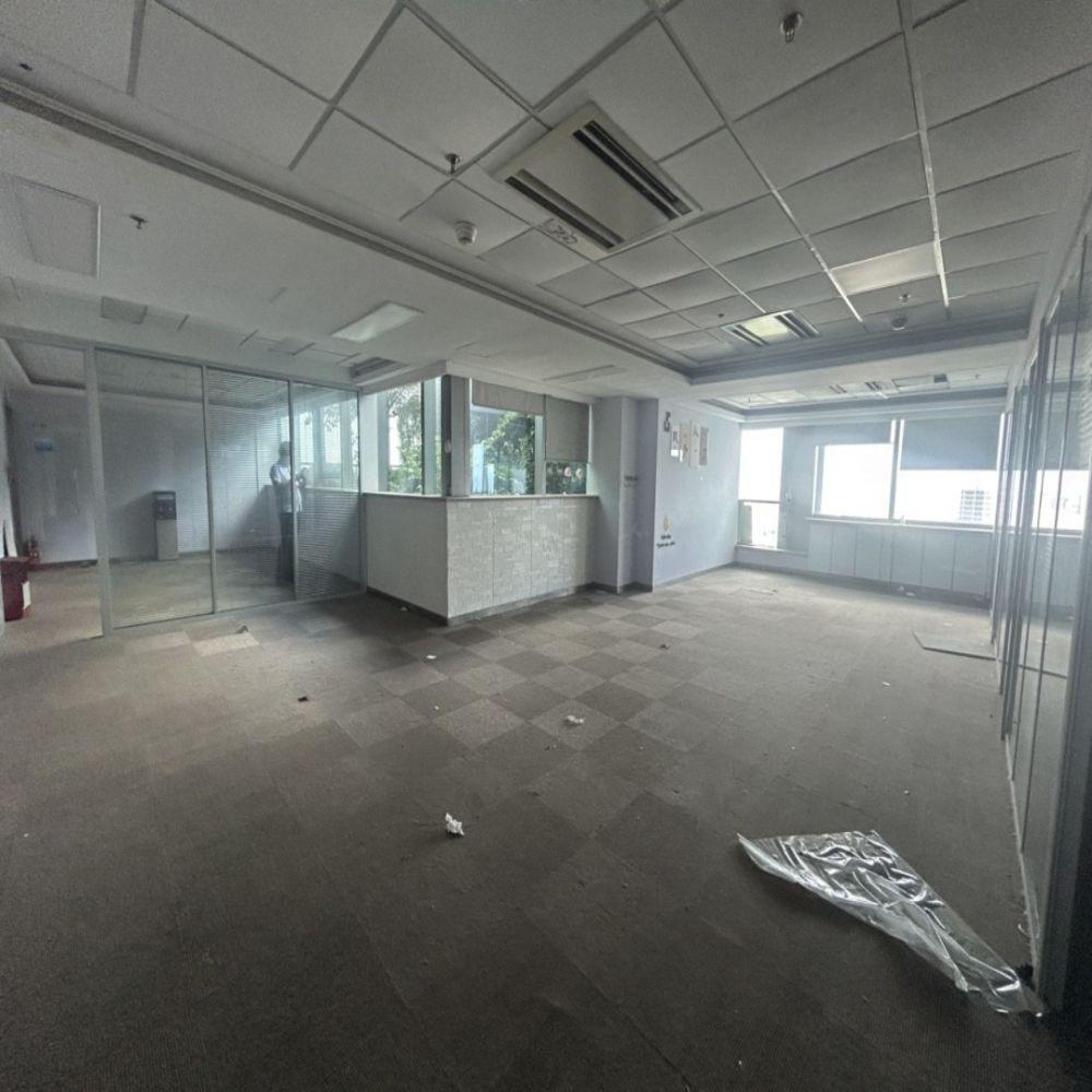 上海飞洲国际广场(办公)二手房房源图片