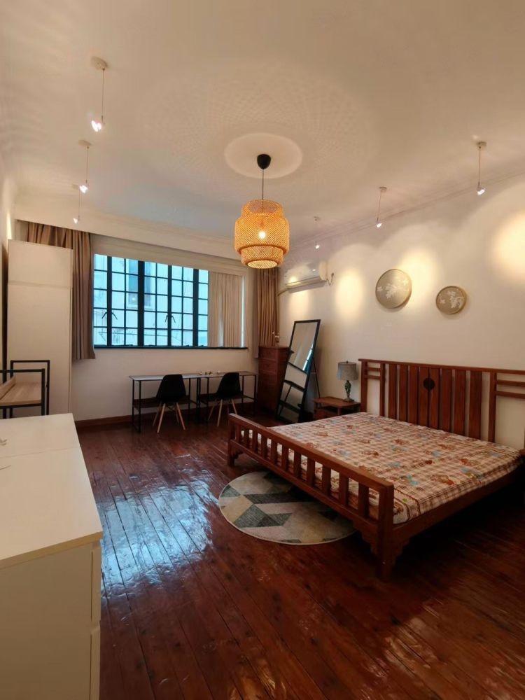 上海巴黎公寓二手房房源图片