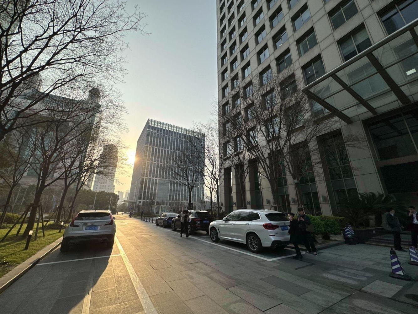 上海证大立方大厦二手房房源图片