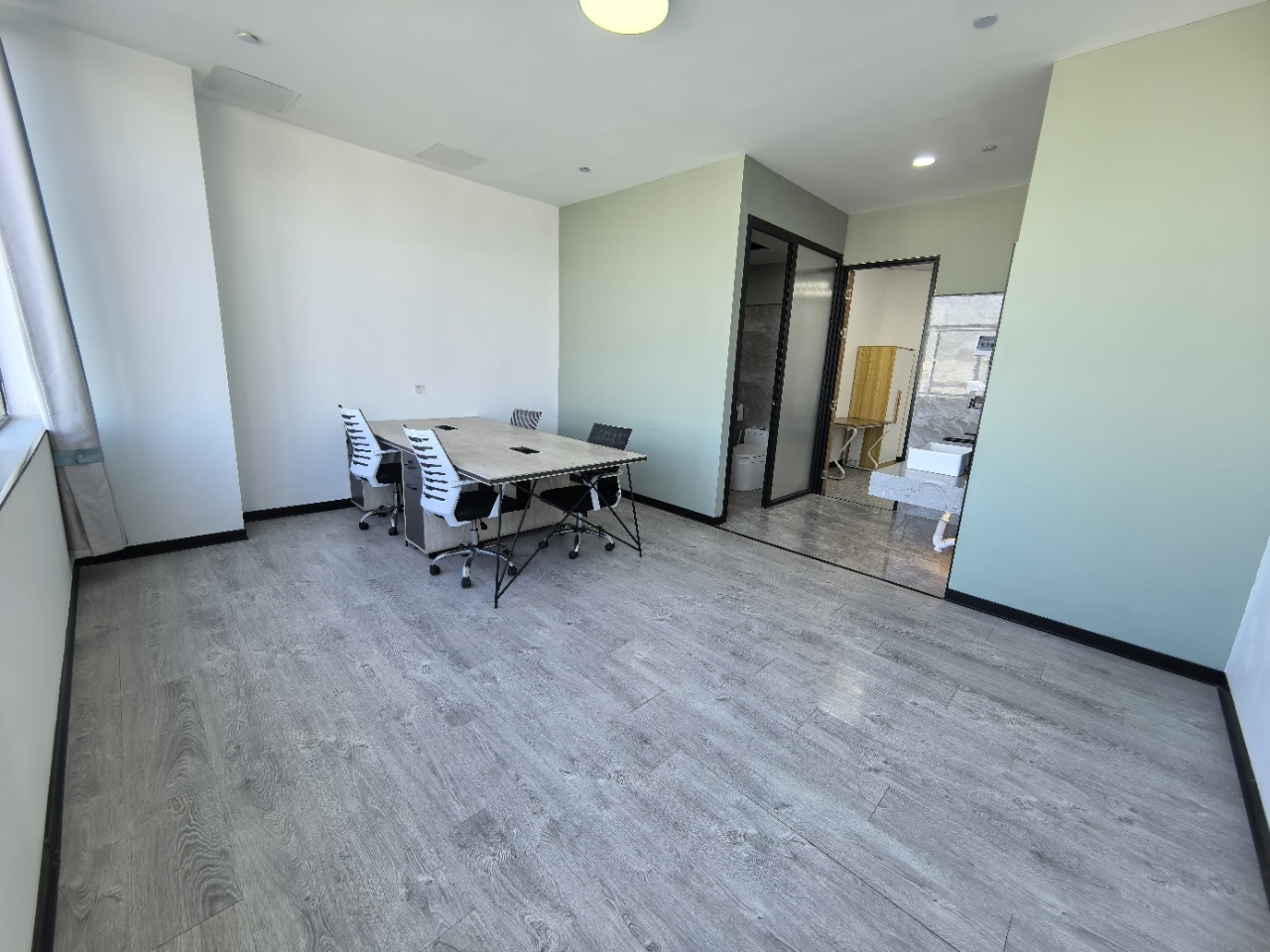 上海宝钢浦东国贸大厦二手房房源图片