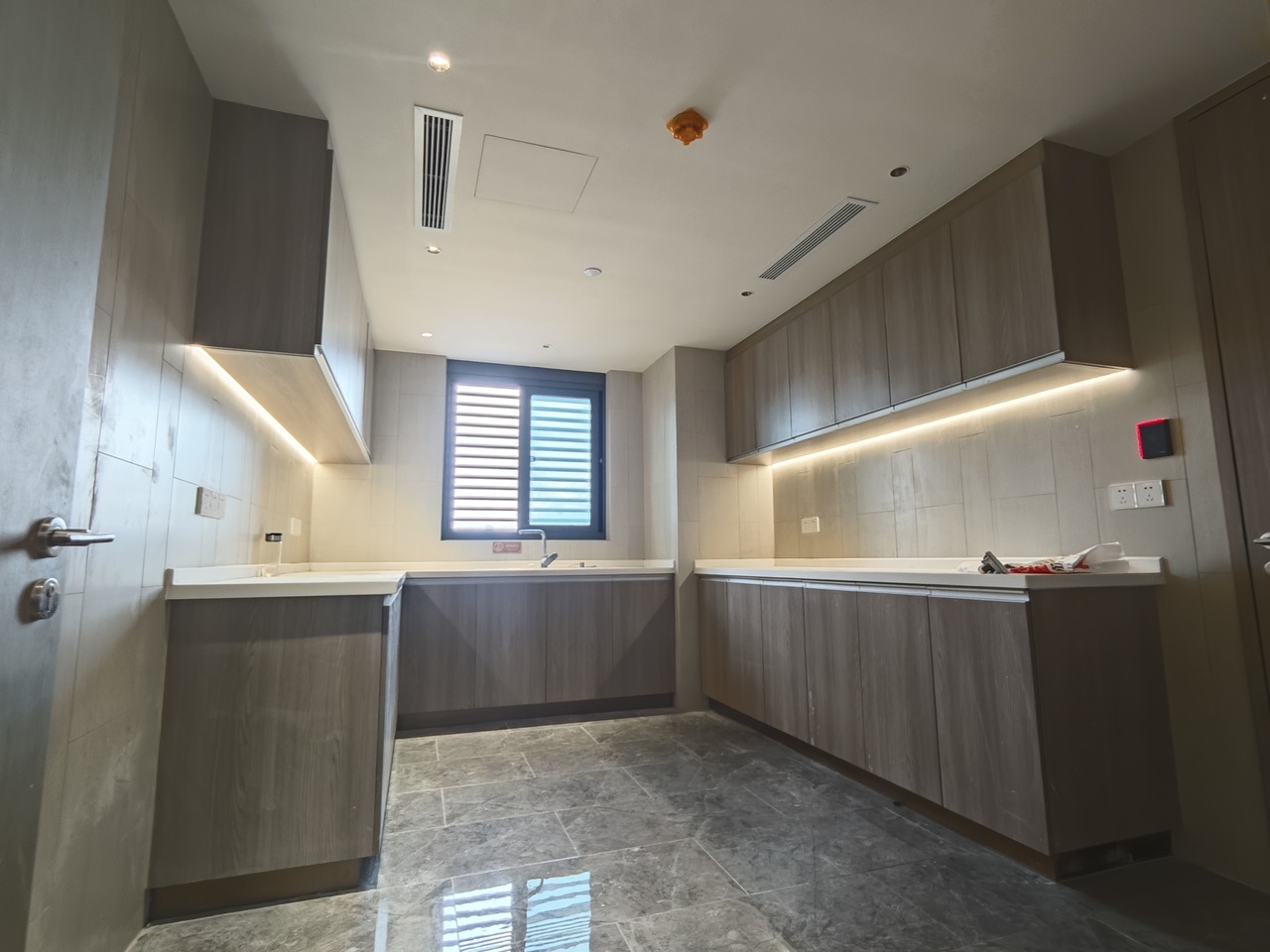 上海城利大厦二手房房源图片