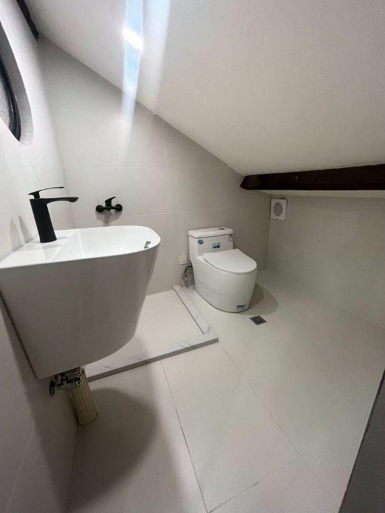 上海中实新村二手房房源图片