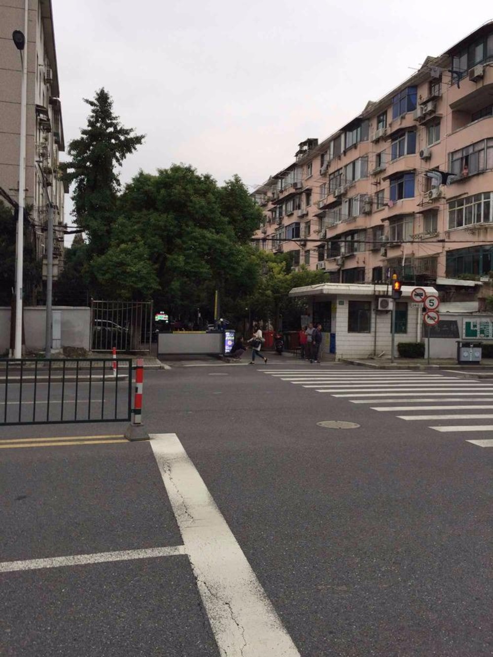 上海华高二村二手房房源图片