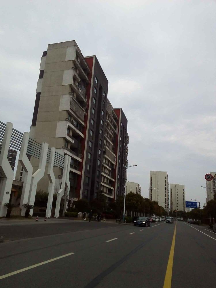 上海蓝色城邦二手房房源图片