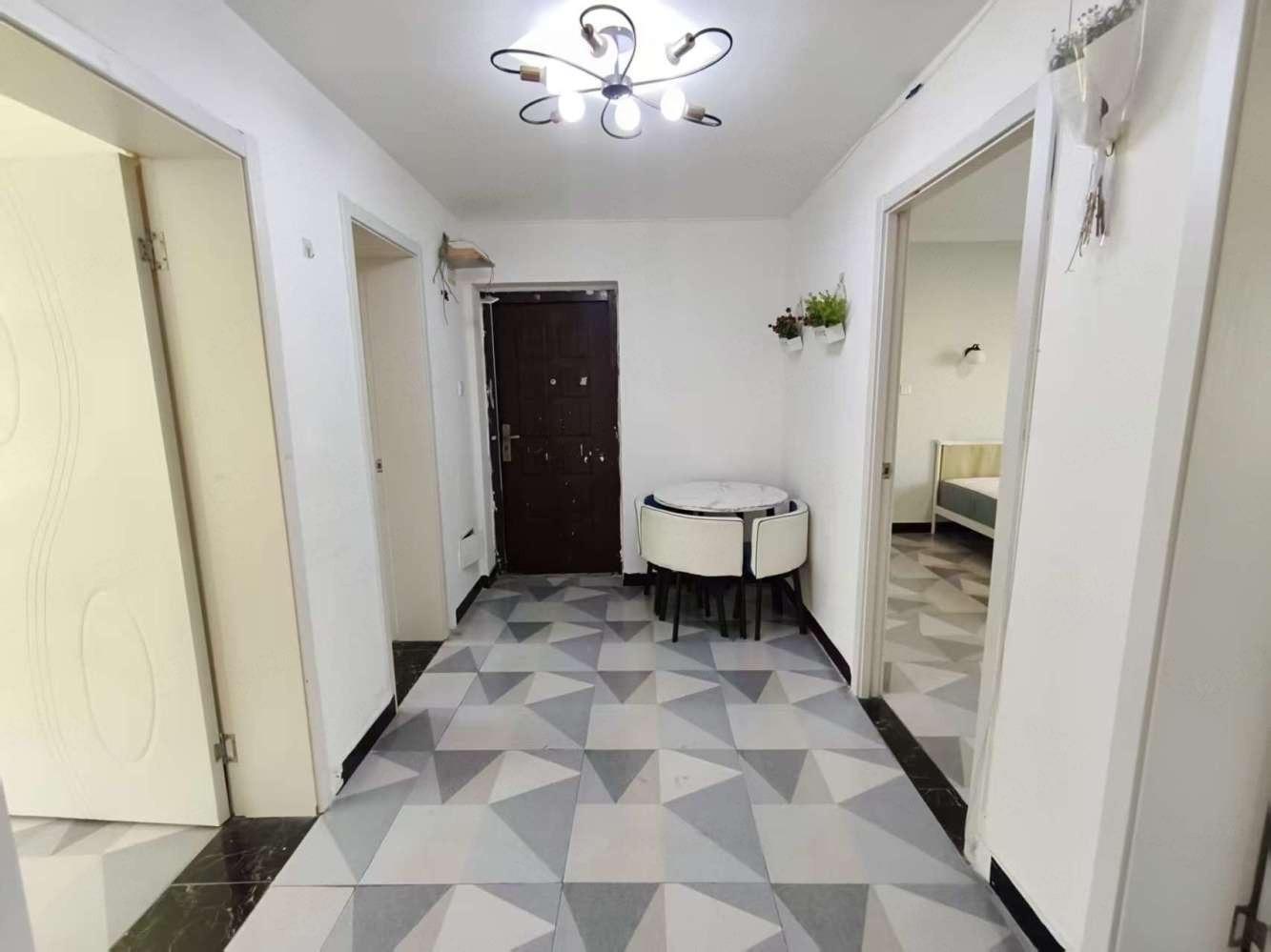 上海齐爱佳苑二手房房源图片