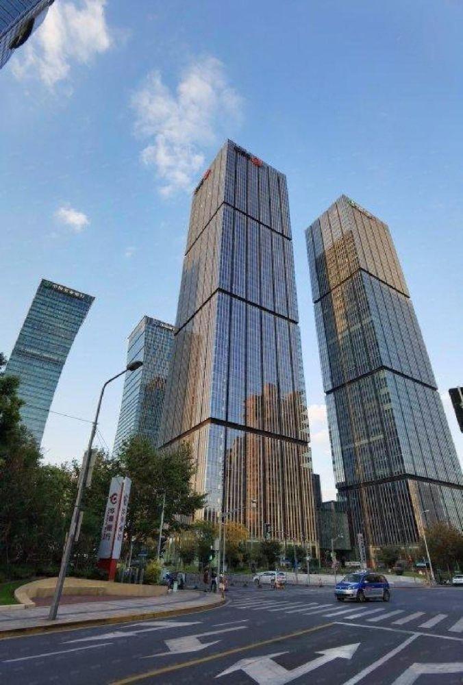 上海中国人寿金融中心二手房房源图片